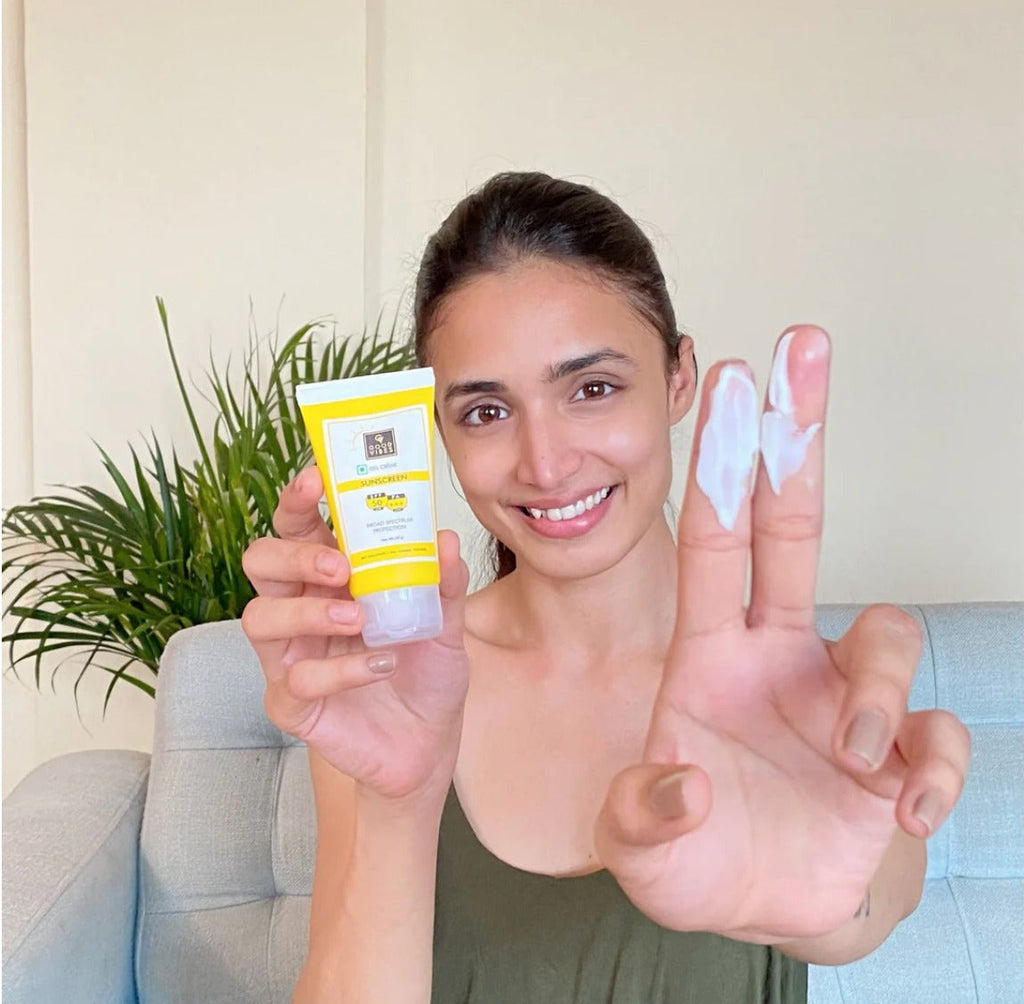 Good Vibes UVA & UVB Protection SPF 50 PA+++ Broad Spectrum Gel Creme | Water Resistant, Anti-Ageing | No Parabens, No Animal Testing (50 g)